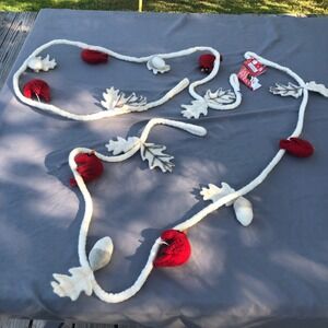 Wool Cardinal Garland Fair Trade Holiday Christmas Decoration DZI